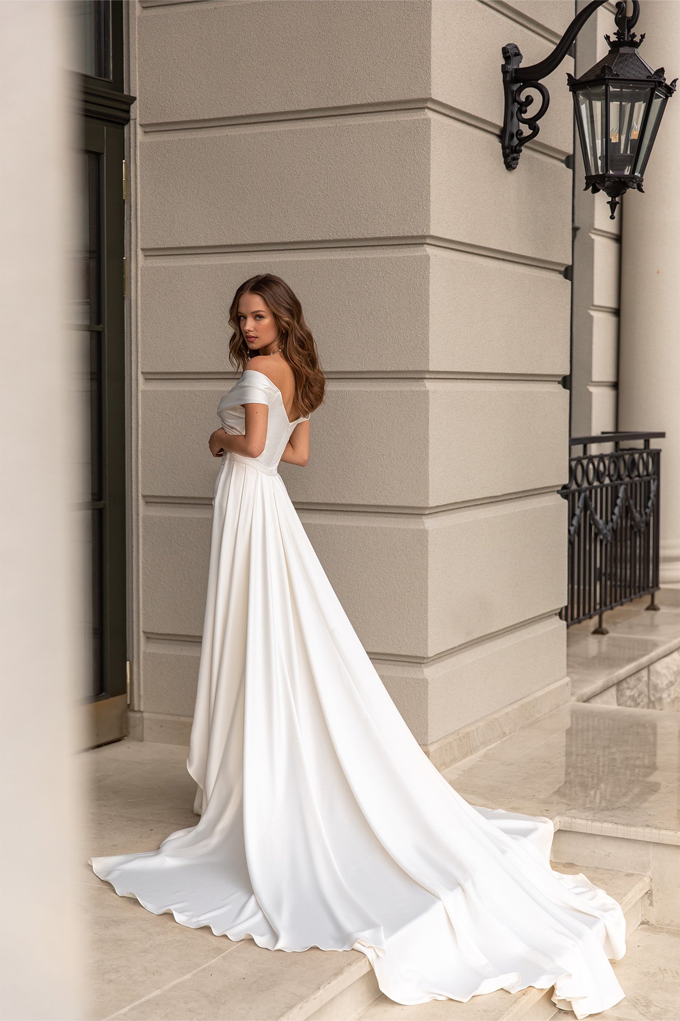 Diana Wedding Dress 5305